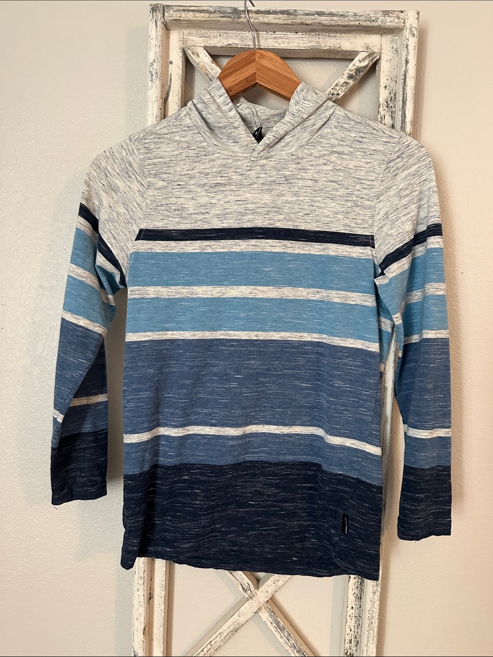 Long sleeved Tee with hood
